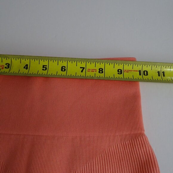 Bünda Seamless Ribbed High-Waisted Nylon Shorts Women Size XS Coral Better Butt - Picture 5 of 6